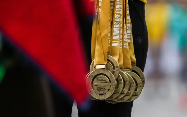 FOTOGALERIE: Každý z běžců je vítěz! Podívejte se na fotky ze včerejšího půlmaratonu