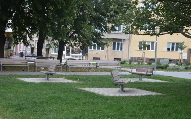 FOTO: Město Prostějov nechalo opravit náměstí Spojenců, investovalo 26 milionů korun