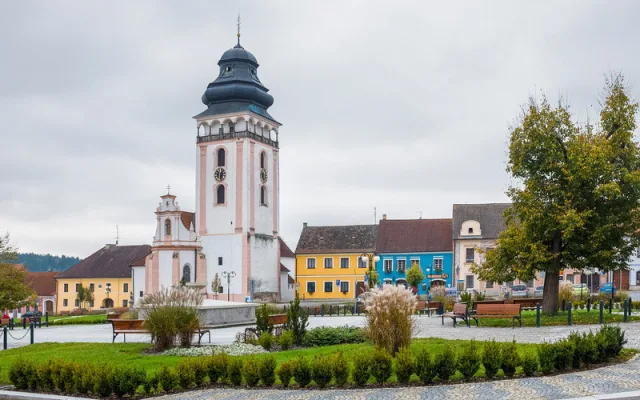 Jižní Čechy můžete projet i na elektrokole. Síť půjčoven se opět rozšířila