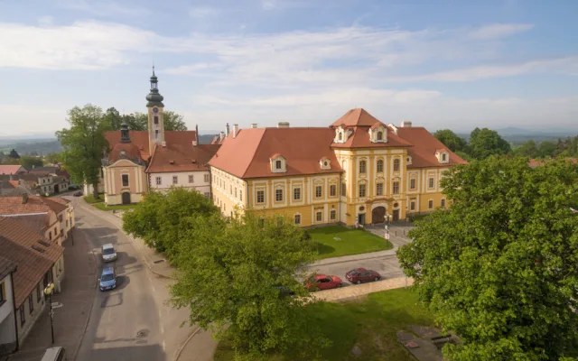 Jižní Čechy můžete projet i na elektrokole. Síť půjčoven se opět rozšířila