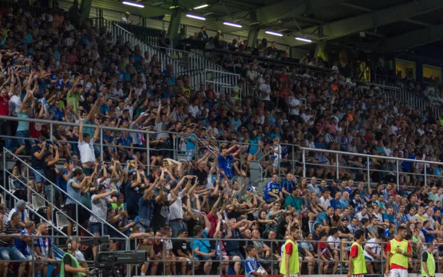 FOTOGALERIE: Celý stadion jim tleskal vestoje. Sigma ukázala, že vyhrát proti Seville není nemožné