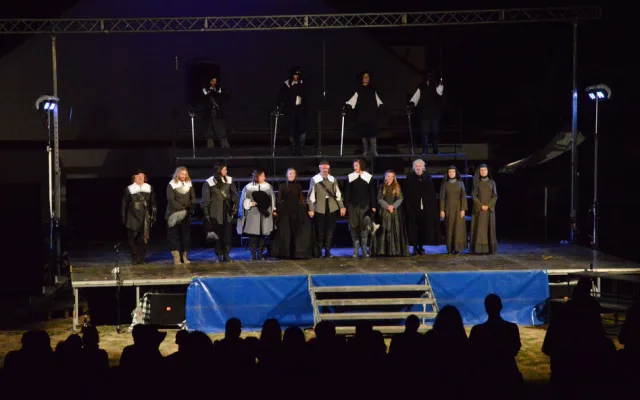 Na Moravské divadelní léto přislo více jak 2200 diváků, uzavřel ho Cyrano a aplaus vestoje