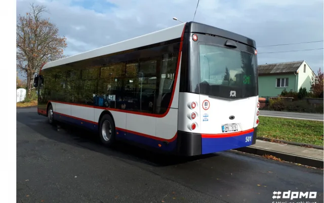 První olomoucký elektrobus vyjel do provozu, obsluhuje linku 14