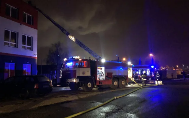 FOTOGALERIE: Škody způsobené požárem skladů v Olomouci jdou do desítek milionů