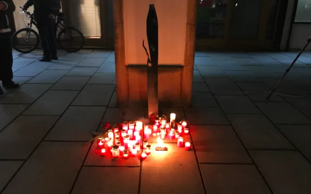 FOTO/VIDEO: Lidé si v Olomouci připomněli padesát let od smrti Jana Palacha