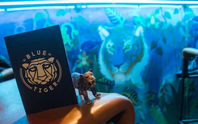 Stylový bar Blue Tiger zve na komentovanou degustaci ginu