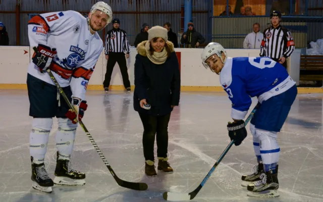 Winter Classic nechyběly góly ani bitka. Olomouc porazila Bratislavu 3:2 po prodloužení