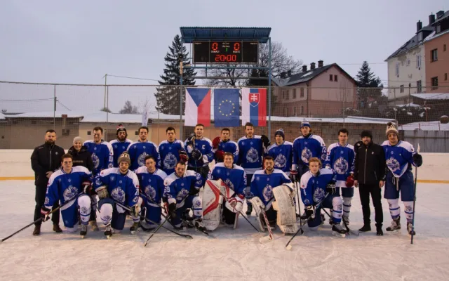 Winter Classic nechyběly góly ani bitka. Olomouc porazila Bratislavu 3:2 po prodloužení