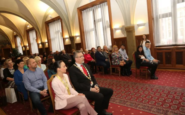 FOTO: Na radnici vítali prvního Olomoučánka letošního roku