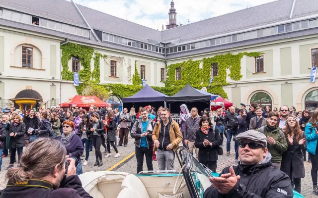 FOTO/VIDEO: Královnou olomouckého majálesu je Erika Stárková. Podívejte se na korunovaci