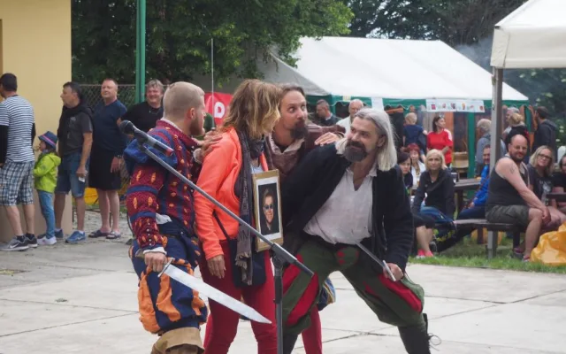 FOTOGALERIE: Jadrošův den byl ve znamení dobré muziky a pivních soutěží