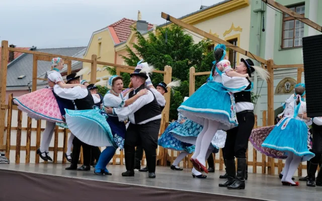 FOTO: O víkendu opět roztančila Přerov folklorní slavnost