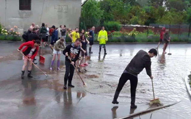 FOTO/VIDEO: Dnešní silné bouřky si vyžádaly desítky zásahů hasičů hlavně na Olomoucku