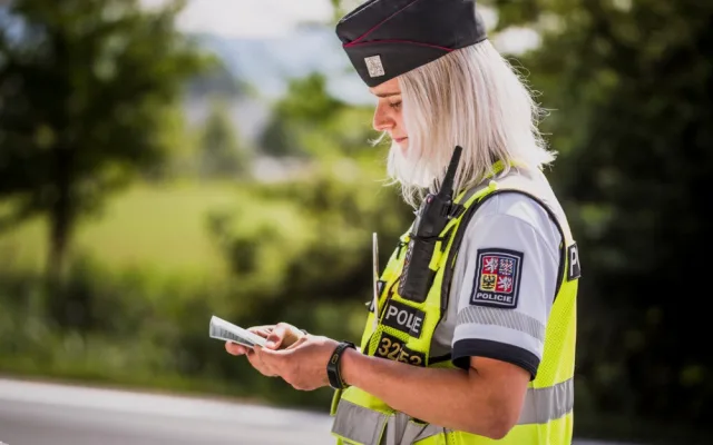 ROZHOVOR: Když děláte práci, která vás baví, jste šťastný člověk, říká policistka Radka Štýbnarová