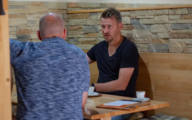 FOTO: Pamatujete Legend jako hernu? To už dávno neplatí, říká majitel restaurace David Malík