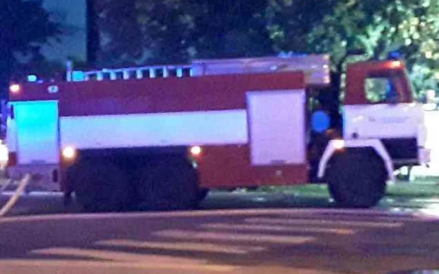 FOTO: V Uničově vyhořelo Rio. U požáru zasahovaly čtyři jednotky hasičů