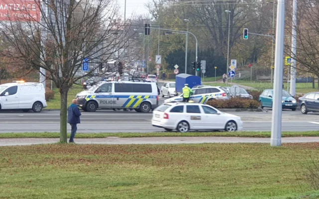 AKTUÁLNĚ: Policisté, kteří bourali u Šantovky, mířili k zásahu. Tam však nedojeli