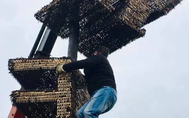 FOTO: Palachovo náměstí v Olomouci nově zdobí socha s názvem Revoluce
