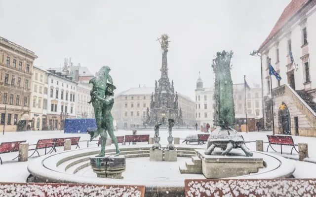 FOTO: Takhle to vypadalo loňský leden v centru. Dočkáme se ještě do konce tohoto ledna podobné nadílky?
