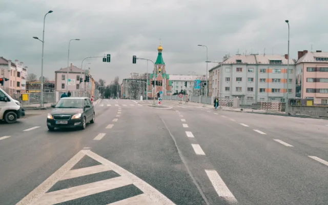 FOTO/VIDEO: Přes most u Bristolu po téměř dvou letech dnes poprvé projedou auta. Takto to tam ráno vypadalo