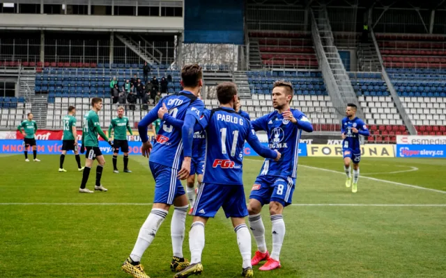 FOTOGALERIE: Olomouc remizovala s Jabloncem v divokém zápase 1:1