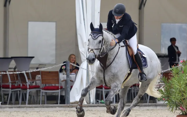 Mezinárodní skokové závody v Olomouci vyhrál brit Smith. Ani Češi se v konkurenci neztratili