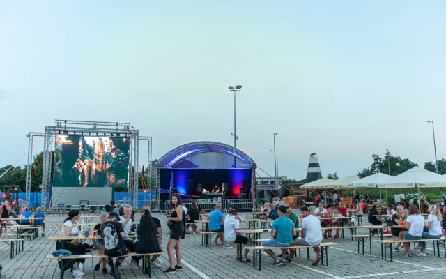 Vinaři, pivovary, guláše a kolotoče. Ve FunParku Galerie Šantovka se chystá rekordní pouť