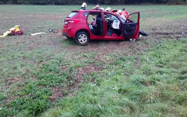 Při pondělní nehodě u Štěpánova se zranilo sedm lidí, jeden těžce