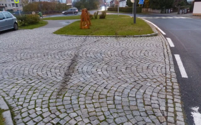 Opilý a bez řidičského průkazu nezvládl řízení v centru Jeseníku