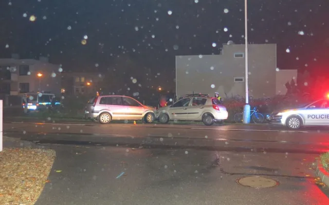 Policie hledá svědky dopravní nehody. Ta se stala ve Foerstrově ulici v Prostějově