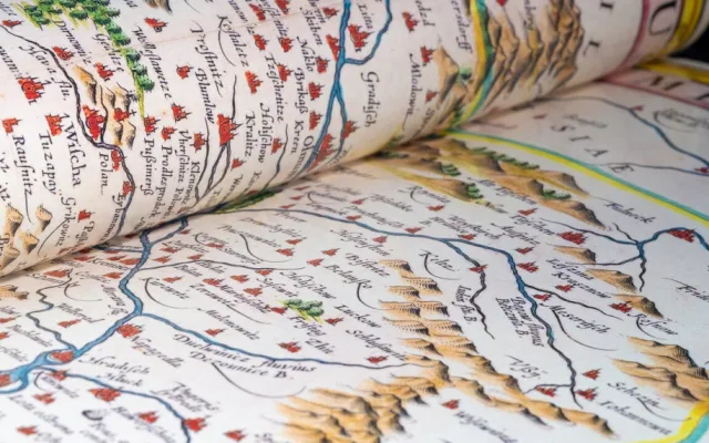 Město vydává novou publikaci Historický atlas Olomoucka