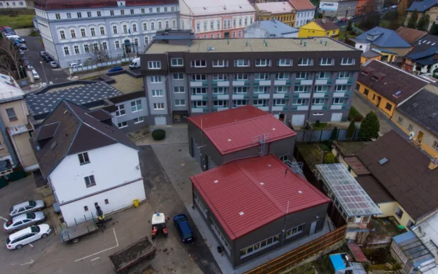 Odborná výuka, řidičské průkazy i kurzy. SOŠ lesnická a strojírenská Šternberk nabízí osm oborů