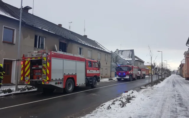 Nedělní požár domu nepřežil jeden z jeho obyvatel