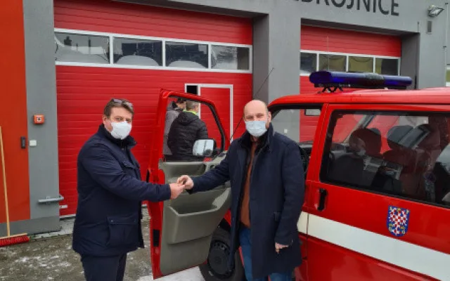 Štěpánov dostal od Olomouce darem hasičský vůz