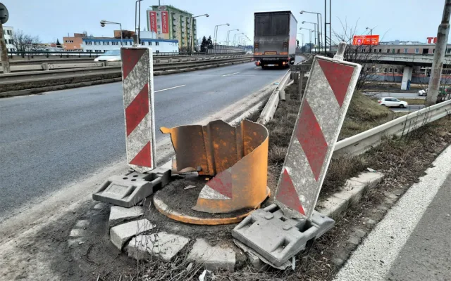 Na dopravní tepně v Olomouci bude instalován nový tlumič nárazu