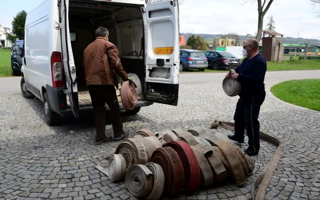 Zvířata v olomoucké zoo zabaví staré hasičské hadice