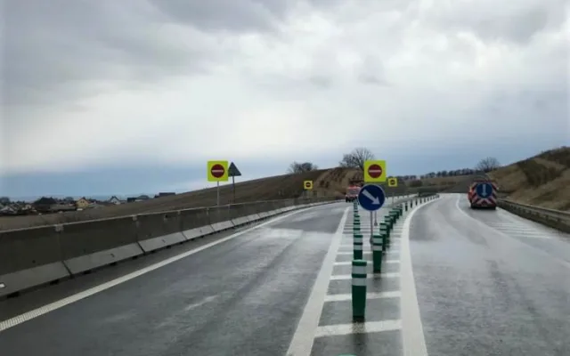 Nové značení na silnicích sníží riziko vjezdu aut do protisměru