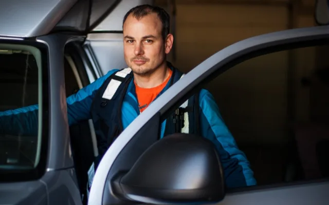 Mám dobrý pocit, když objevím stopu vedoucí k odhalení pachatele, říká kriminalistický technik Jiří Černěnko