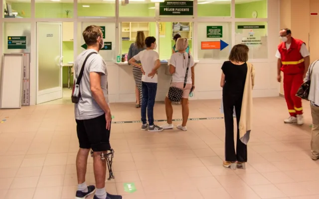 Centrální budova ve Fakultní nemocnice prochází úpravou