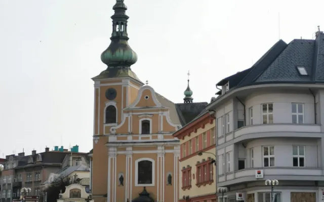 Přerov vzpomíná na masakr na Švédských šancích. Ke sbírce na zvony smíření se připojili i potomci obětí