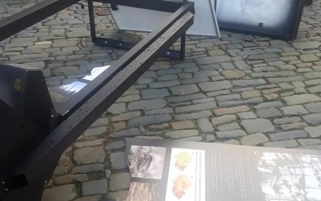 Olomouckým krajem se v noci přehnaly silné bouřky. Zastavily vlaky a auta. Voda ohrožovala i domy