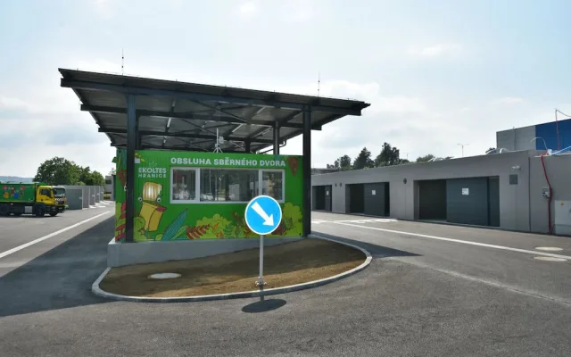V Hranicích byla dokončena stavba nového Ekocentra, v provozu bude od srpna
