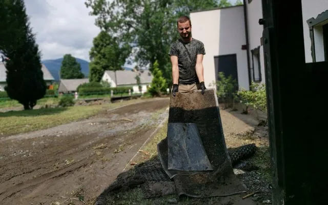Nedělní blesková povodeň napáchala milionové škody v lesích na severu kraje