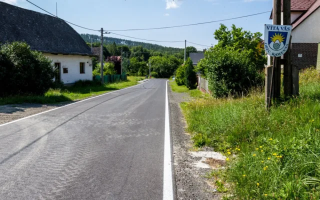 Z Kamenné do Rohle na Šumpersku se lidé dostanou po nové silnici