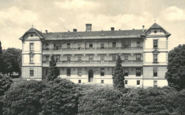 V srpnu před 125 lety byla otevřena předchůdkyně fakultní nemocnice