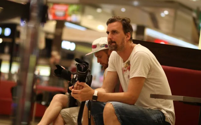 Bylo to šílené, viděli jsme útok i následné zřícení obou dvojčat, vzpomíná na 11. září český fotograf