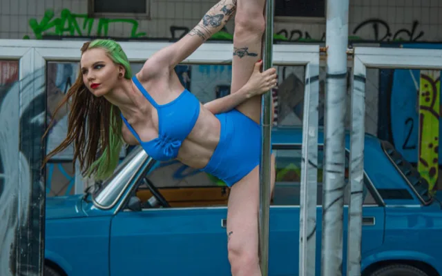 Snímky ze zákulisí focení plakátů Pole Dogs na pomoc psům z olomouckého útulku