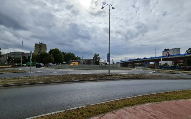 Přerovu se uleví. V Předmostí se konečně otevřela důležitá kruhová křižovatka