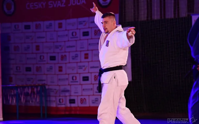 David Klammert se v Olomouci radoval ze zisku republikového titulu ve váze do 100 kilogramů