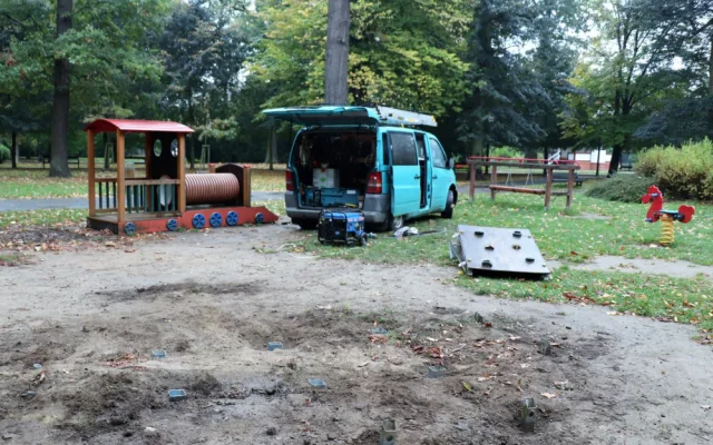 Dětská hřiště v Michalově dostanou ještě letos nové modřínové prolézačky